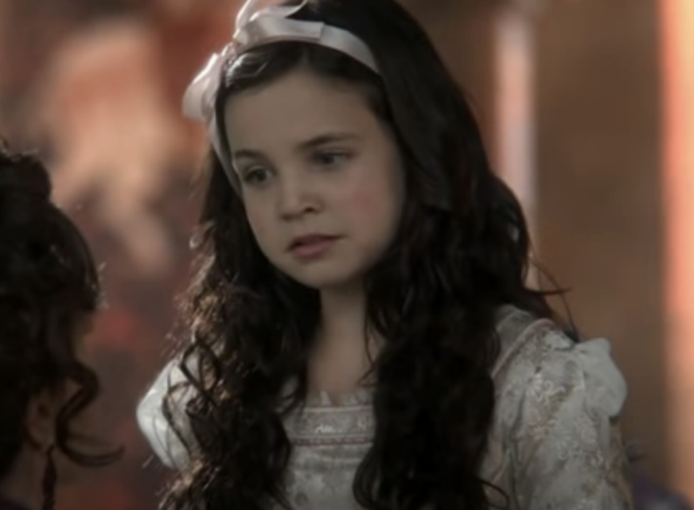 46 Best-Cast Younger Versions Of Characters