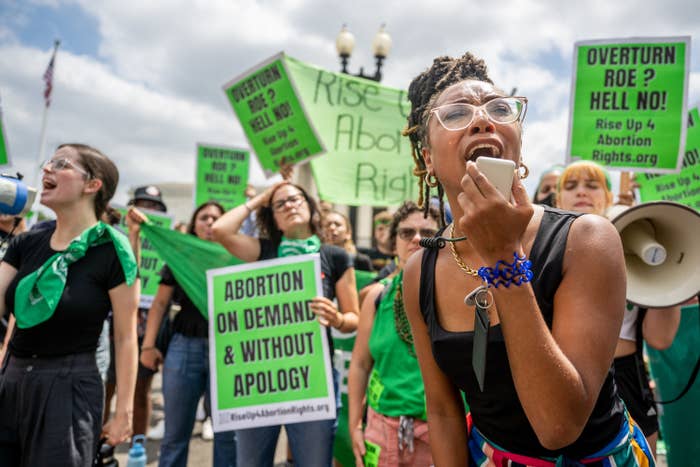 women protesting for abortion rights