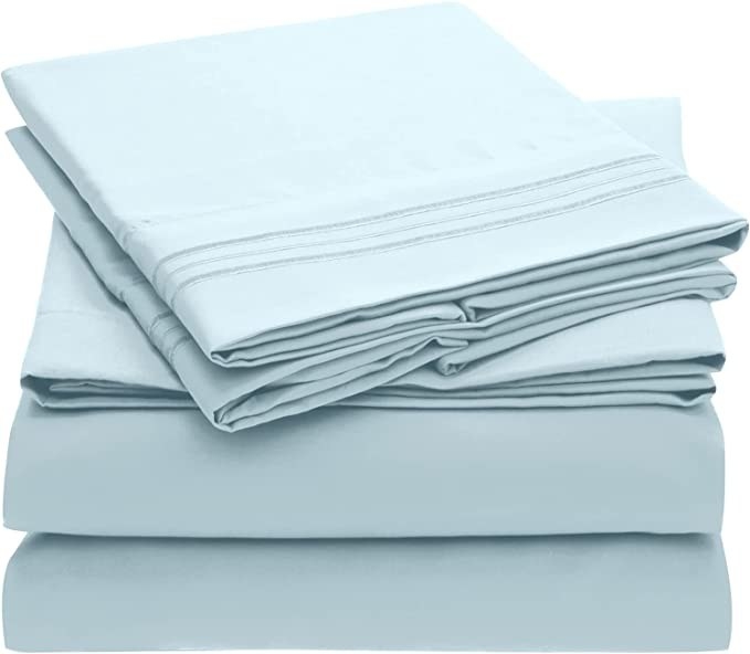 stock photo showing the sheet set in baby blue