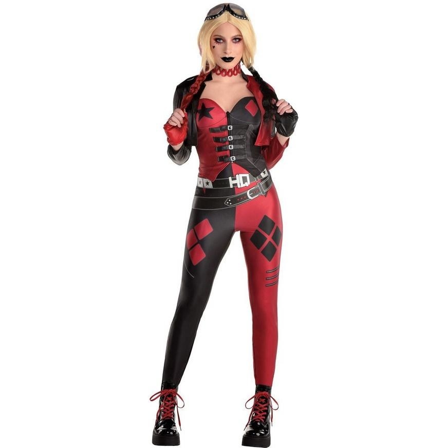 Harley Quinn costume