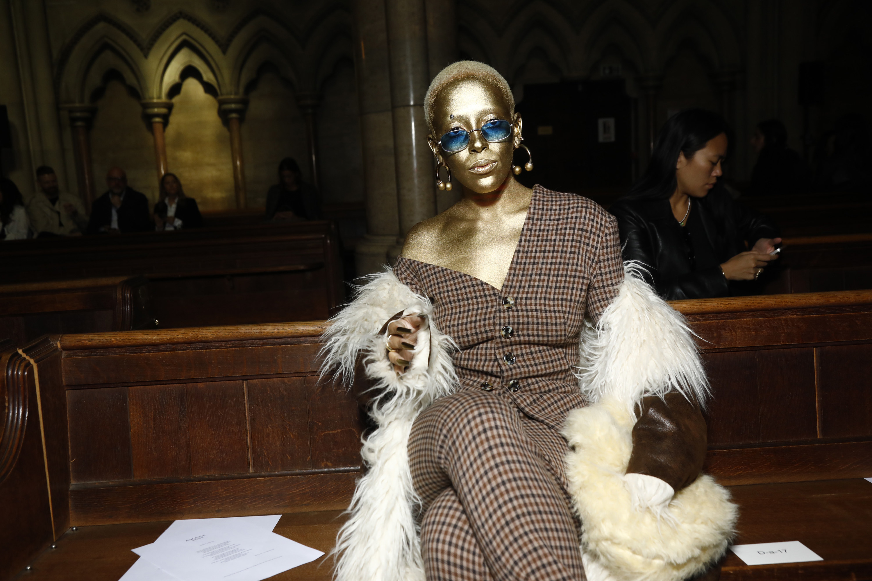 Doja Cat Wore Gold Face Paint At Paris Fashion Week - 28