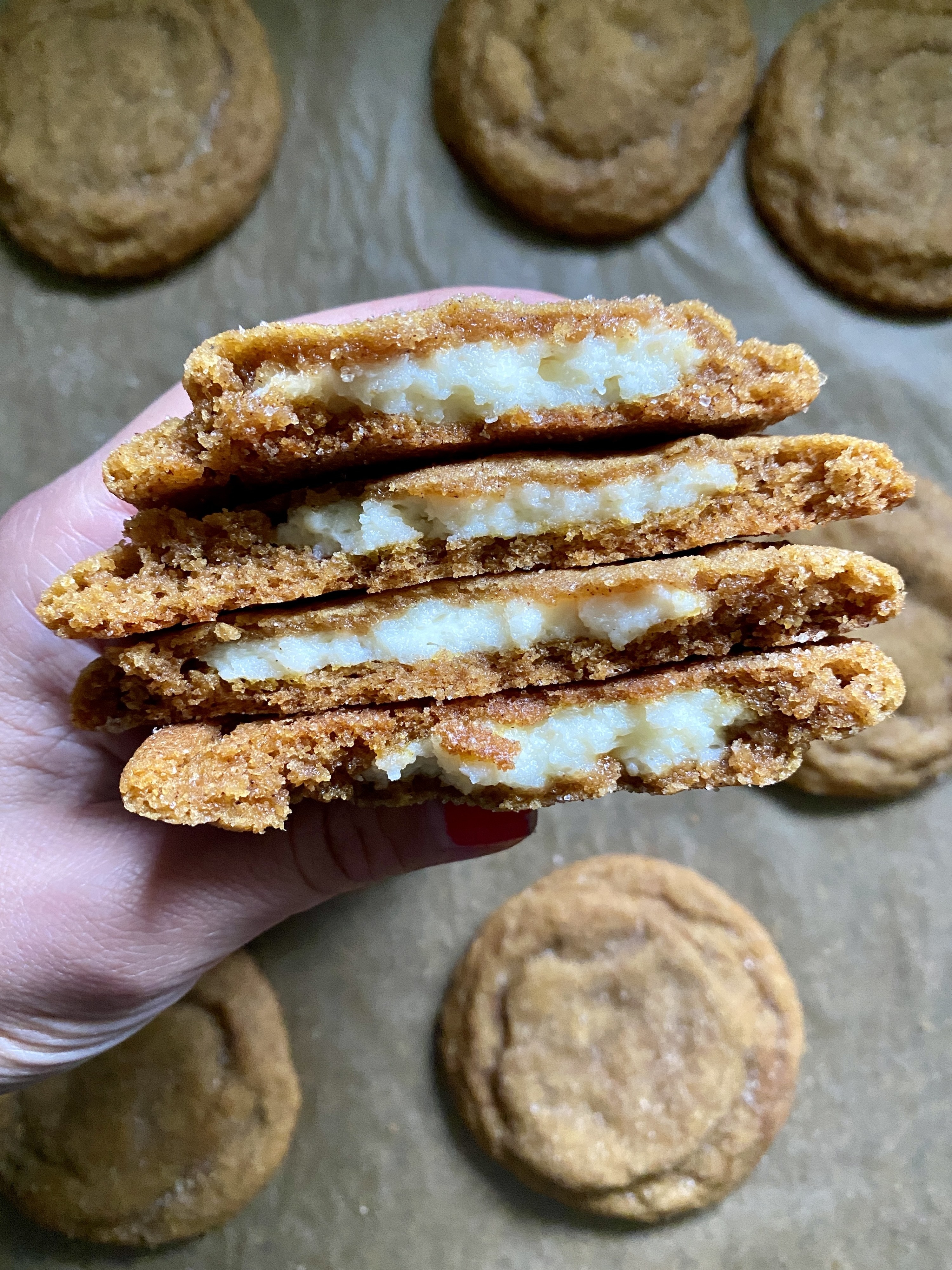 Cookies with cream cheese filling