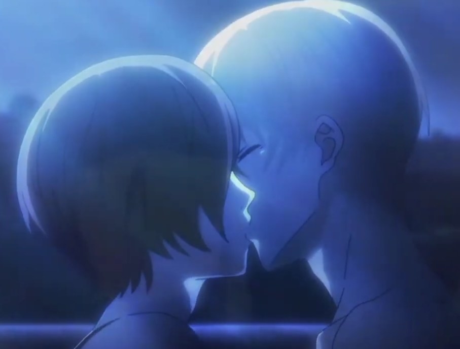 Touka and Kaneki kissing each other