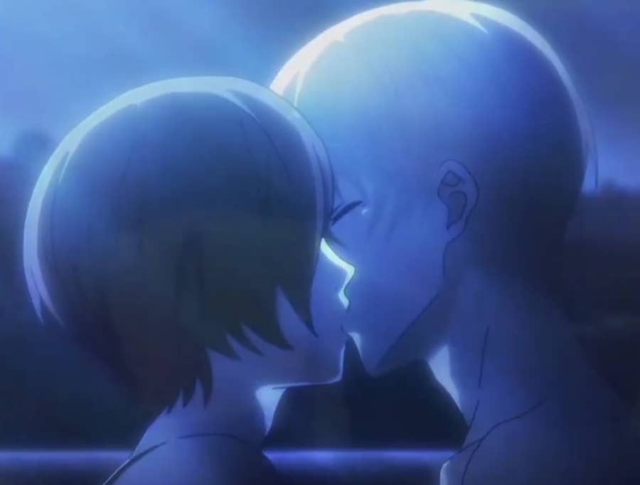 anime couple kissing, somehow this reminds me of twilight b…