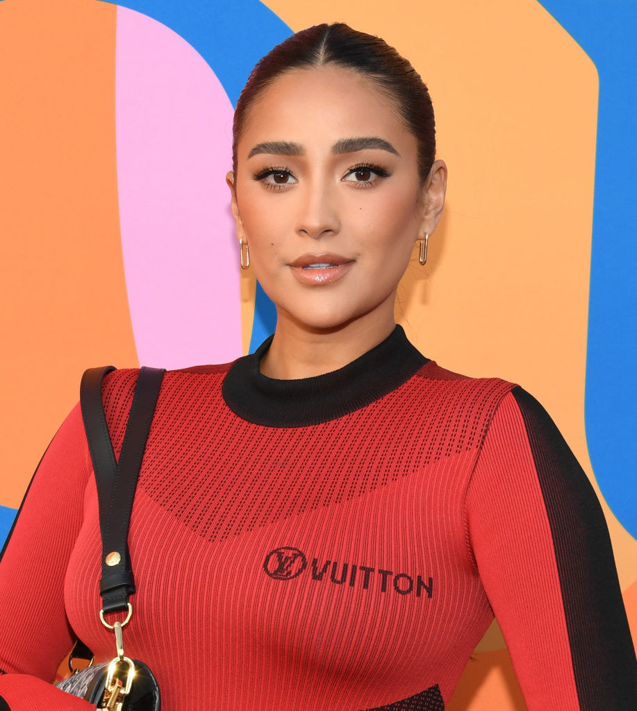 Shay Mitchell May Have Come Out As Bisexual TikTok - 71