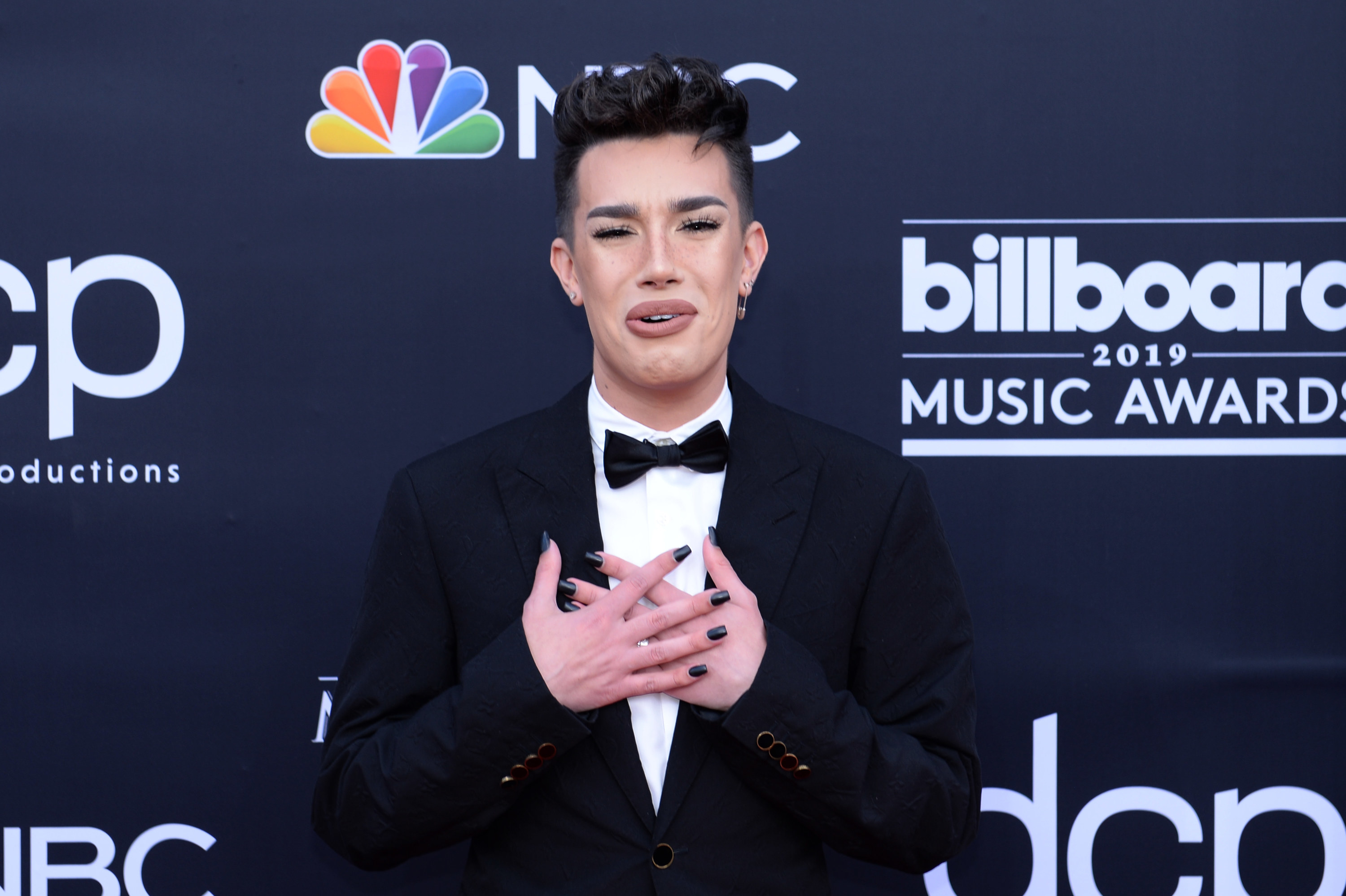 James in a tux at the 2019 Billboard music awards