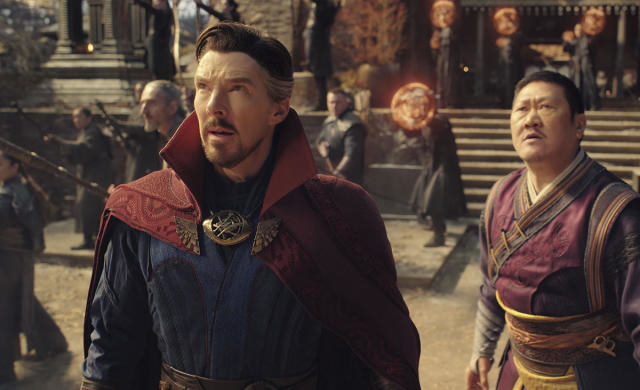 Escena de Dr. Strange in the Multiverse of Madness en donde Wanda ataca Kamar Taj