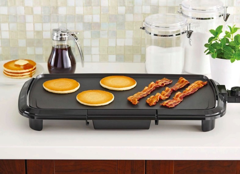 Pancakes and bacon on an electric griddle