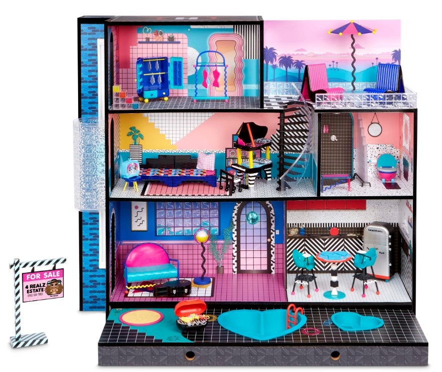 The OMG dollhouse