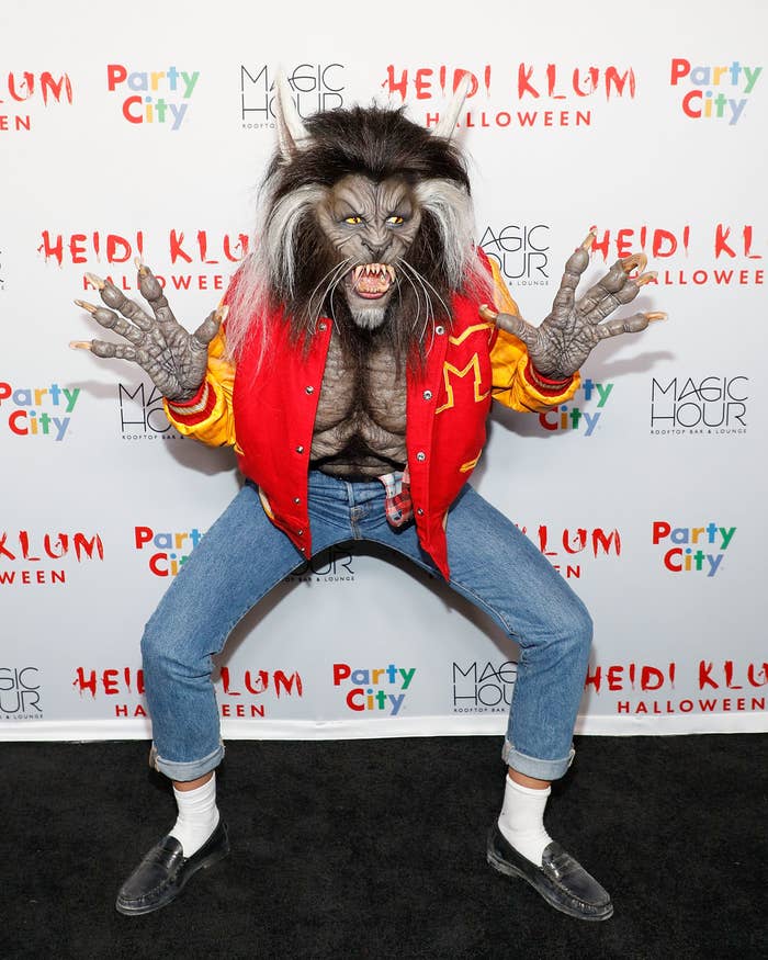 Heidi poses on the red carpet in a werewolf costume