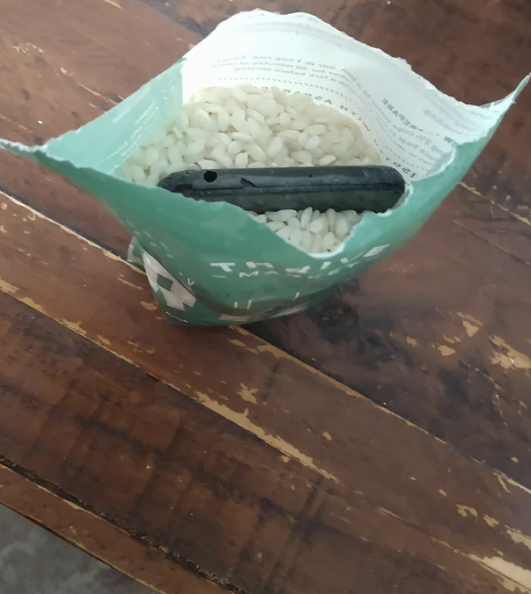 phone in a bag of rice