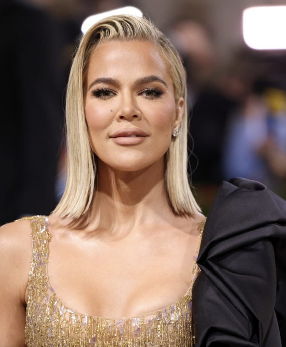 Khloé on the red carpet in 2022
