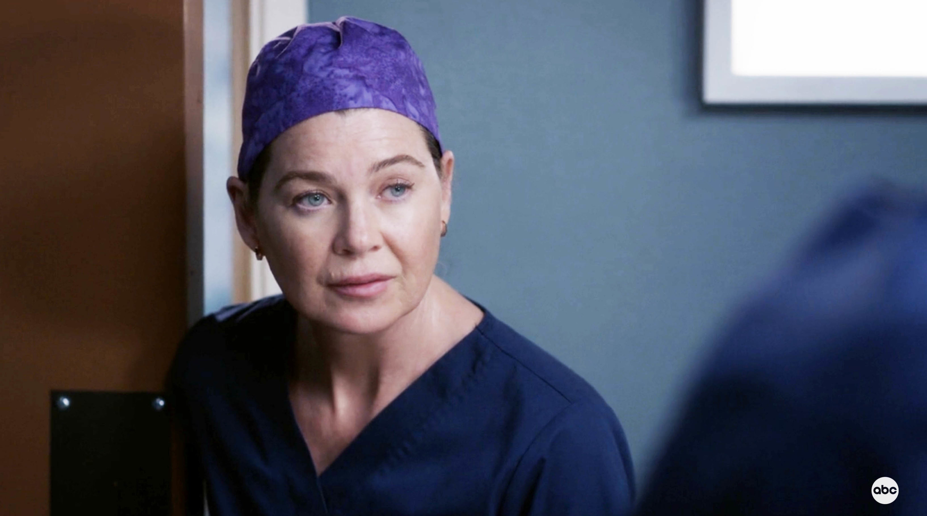 Ellen as Meredith in scrubs