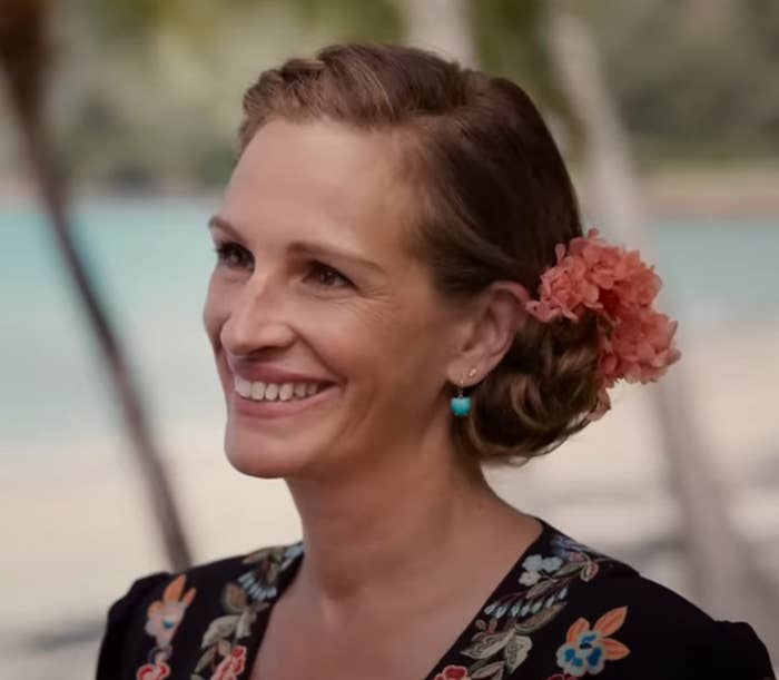Julia Roberts as Georgia smiles on the beach in &quot;Ticket to Paradise&quot;