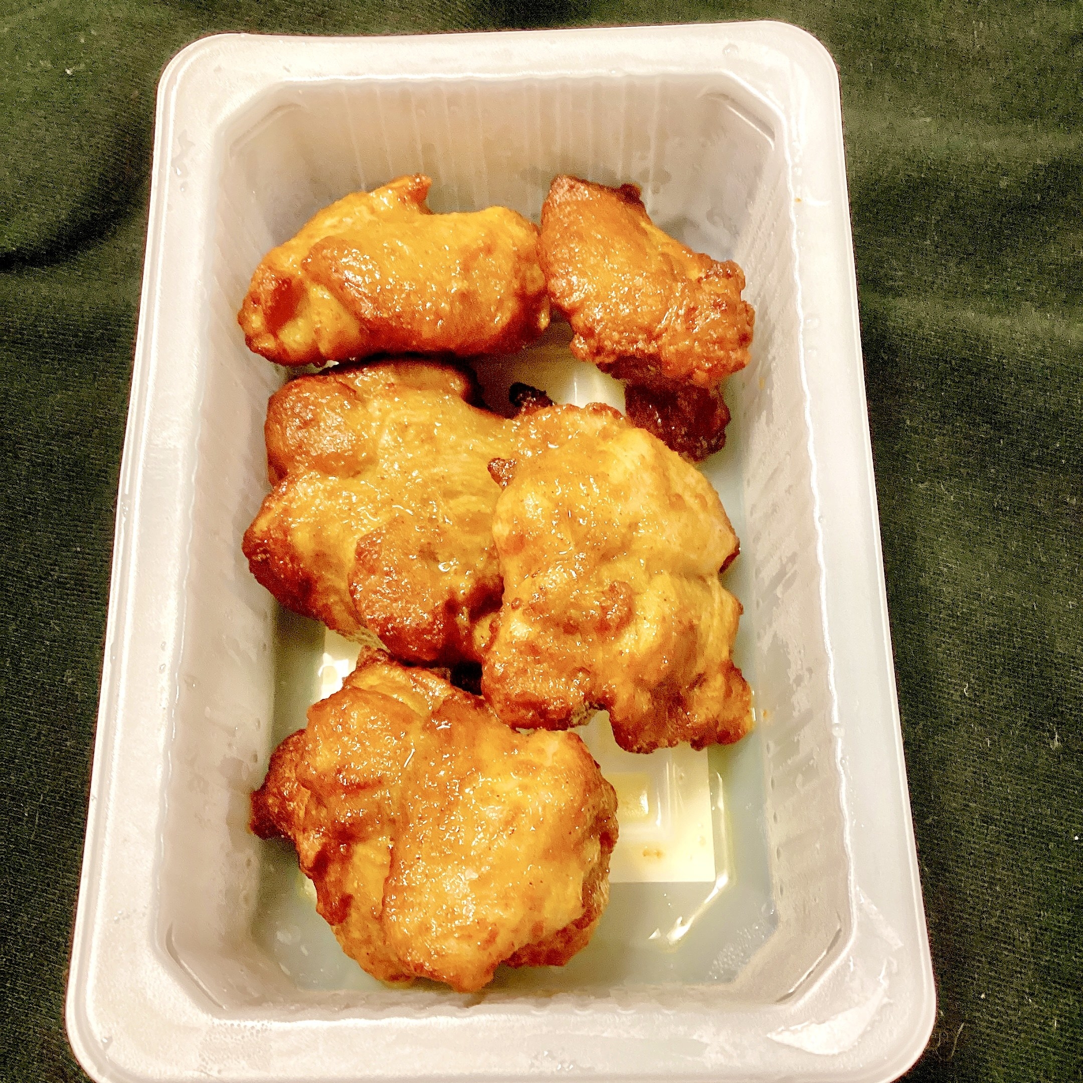 セブン‐イレブンのオススメの冷凍食品「7プレミアム タンドリー風チキン」