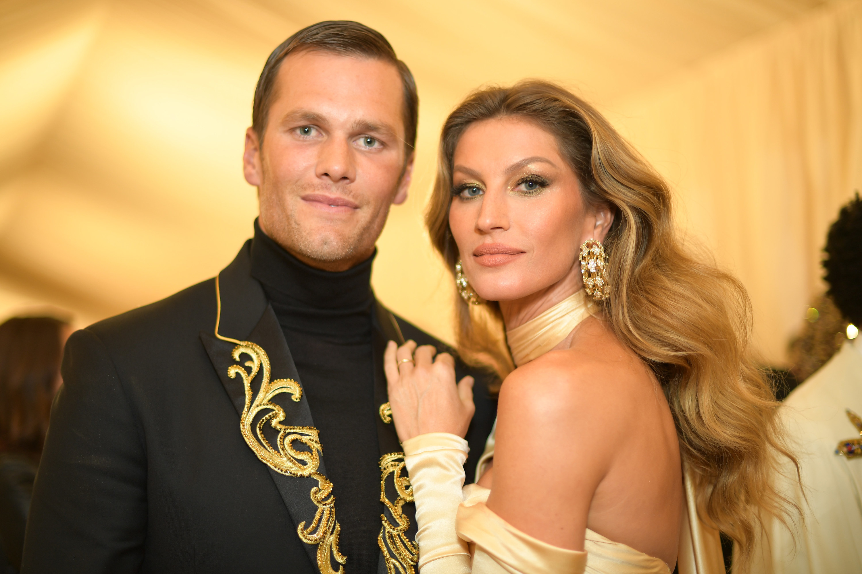 Tom Brady has 45-year NFL pledge despite Gisele divorce as son Jack's  prospects emerge - Mirror Online