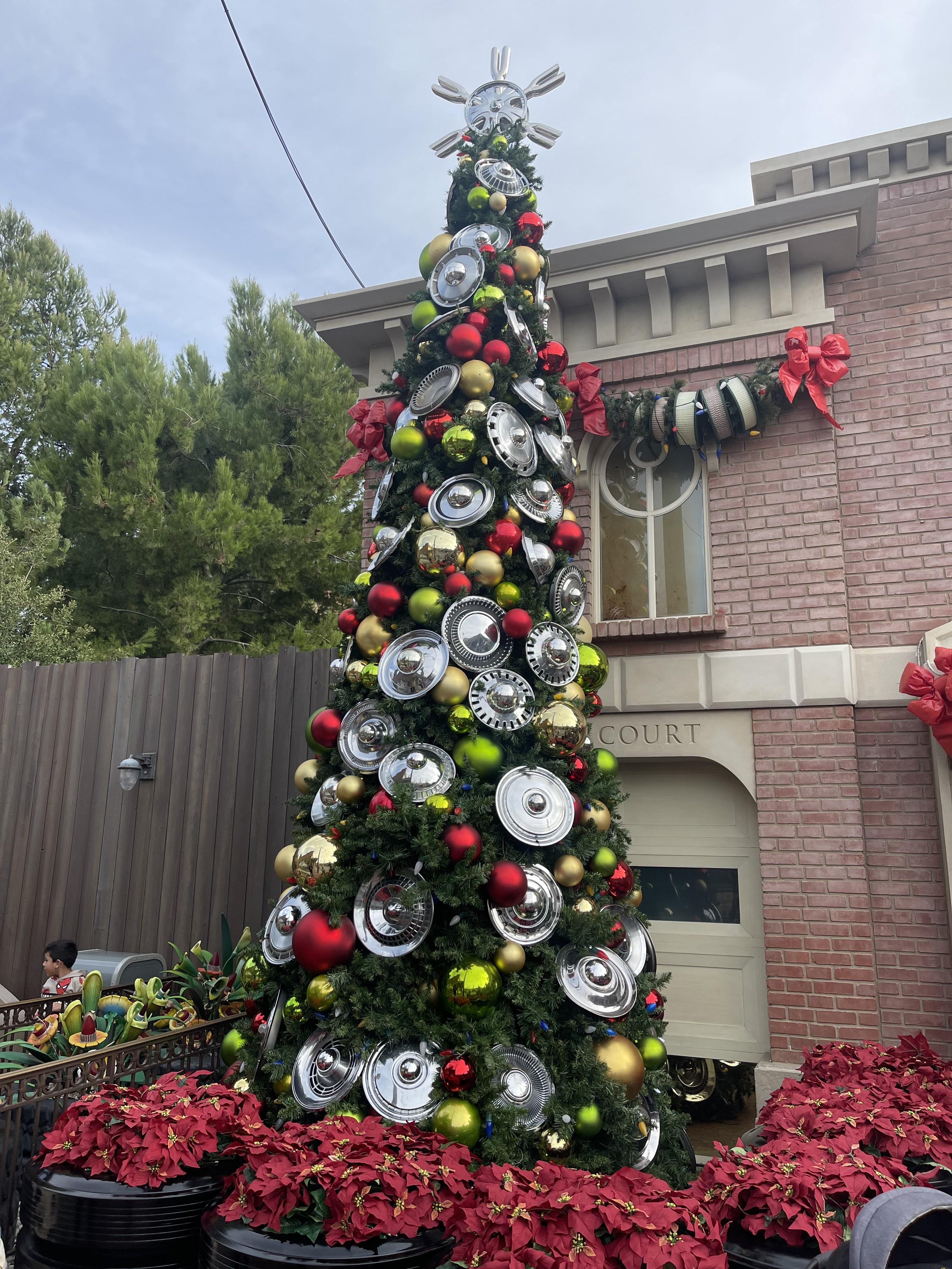 hubcaps on a Christmas tree