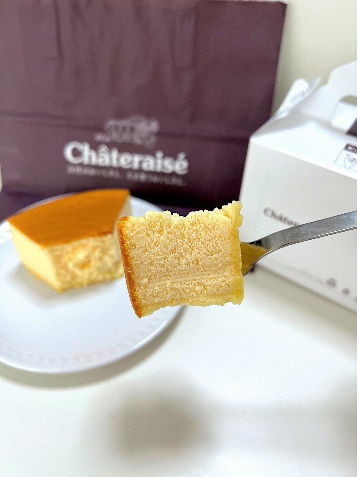 シャトレーゼ（Chateraise）のおすすめスイーツ「なめらかスフレチーズケーキ」