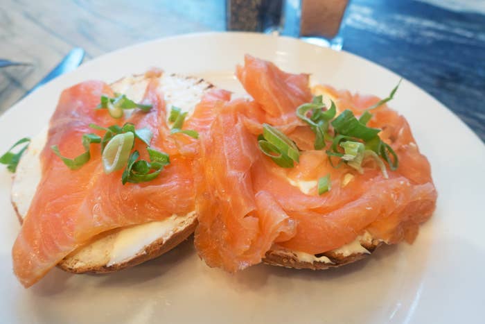 Sliced salmon on bread