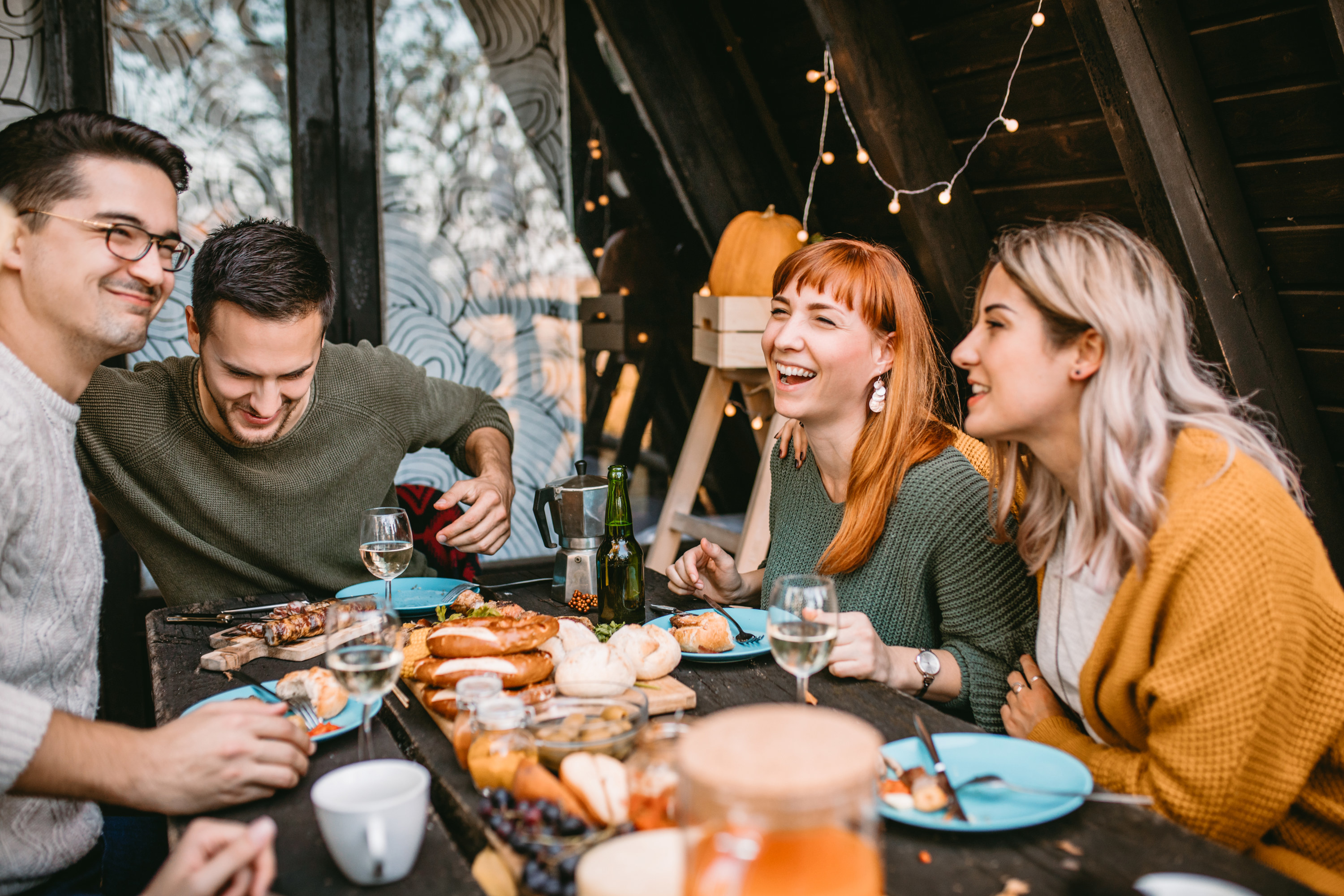 People Are Revealing Why They Enjoy Friendsgiving - 5