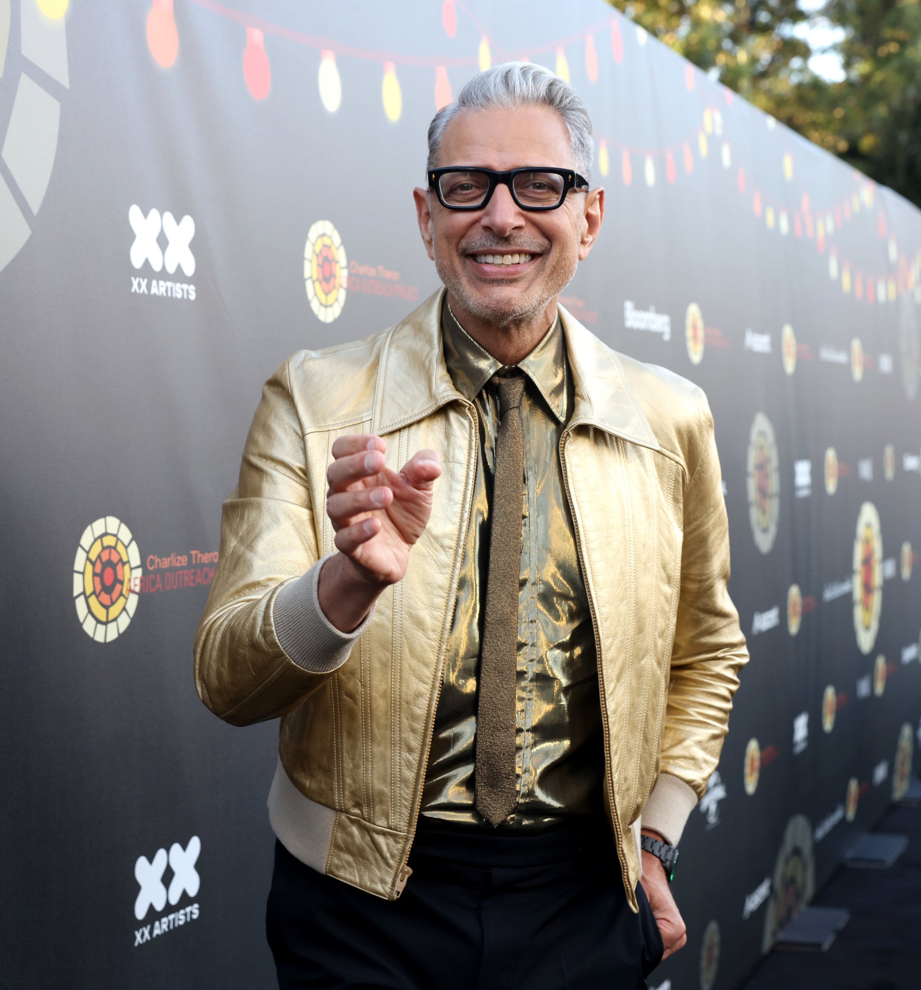 Fashion Drops on X: Jeff Goldblum wearing a Supreme Shibuya Box