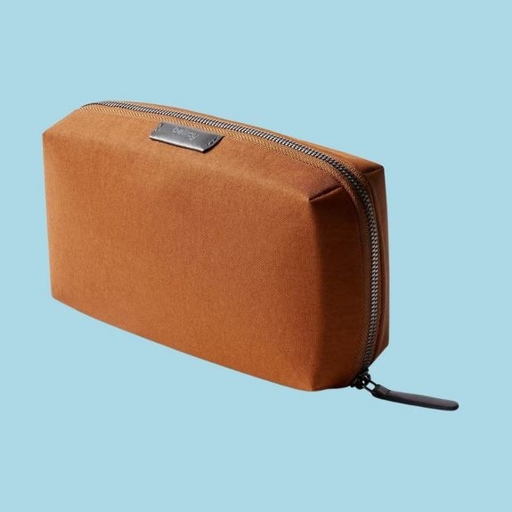 Bellroy tech kit made with recycled woven fabric
