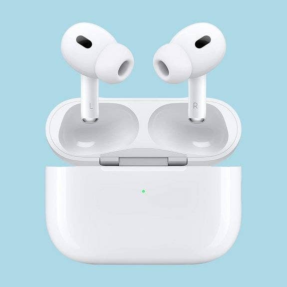 Apple second-generation AirPods Pro and carrying case
