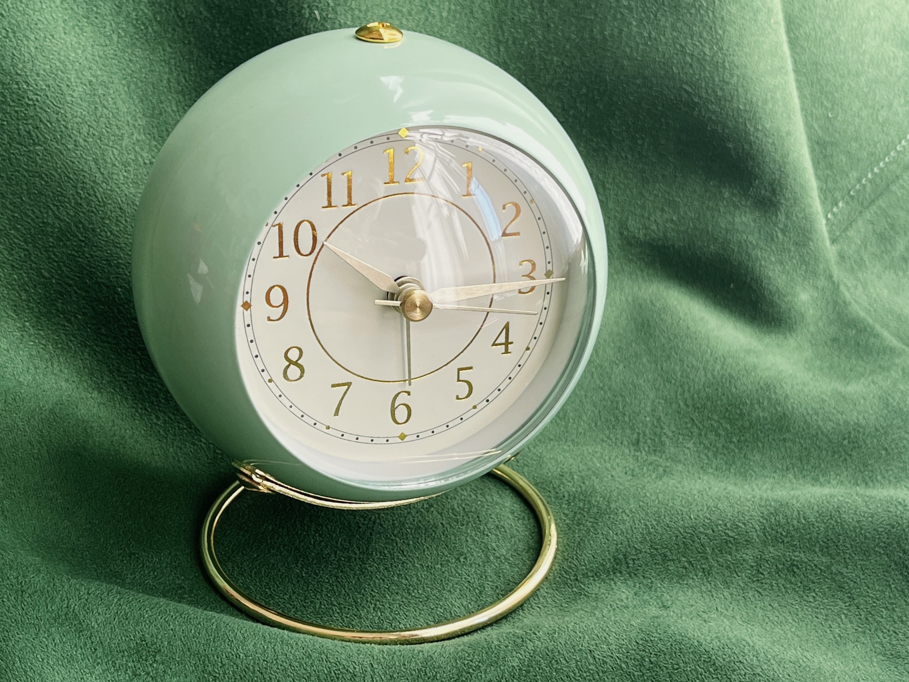 Afternoon Tea (アフタヌーンティー)のオススメの雑貨「マルモ アラームクロック」