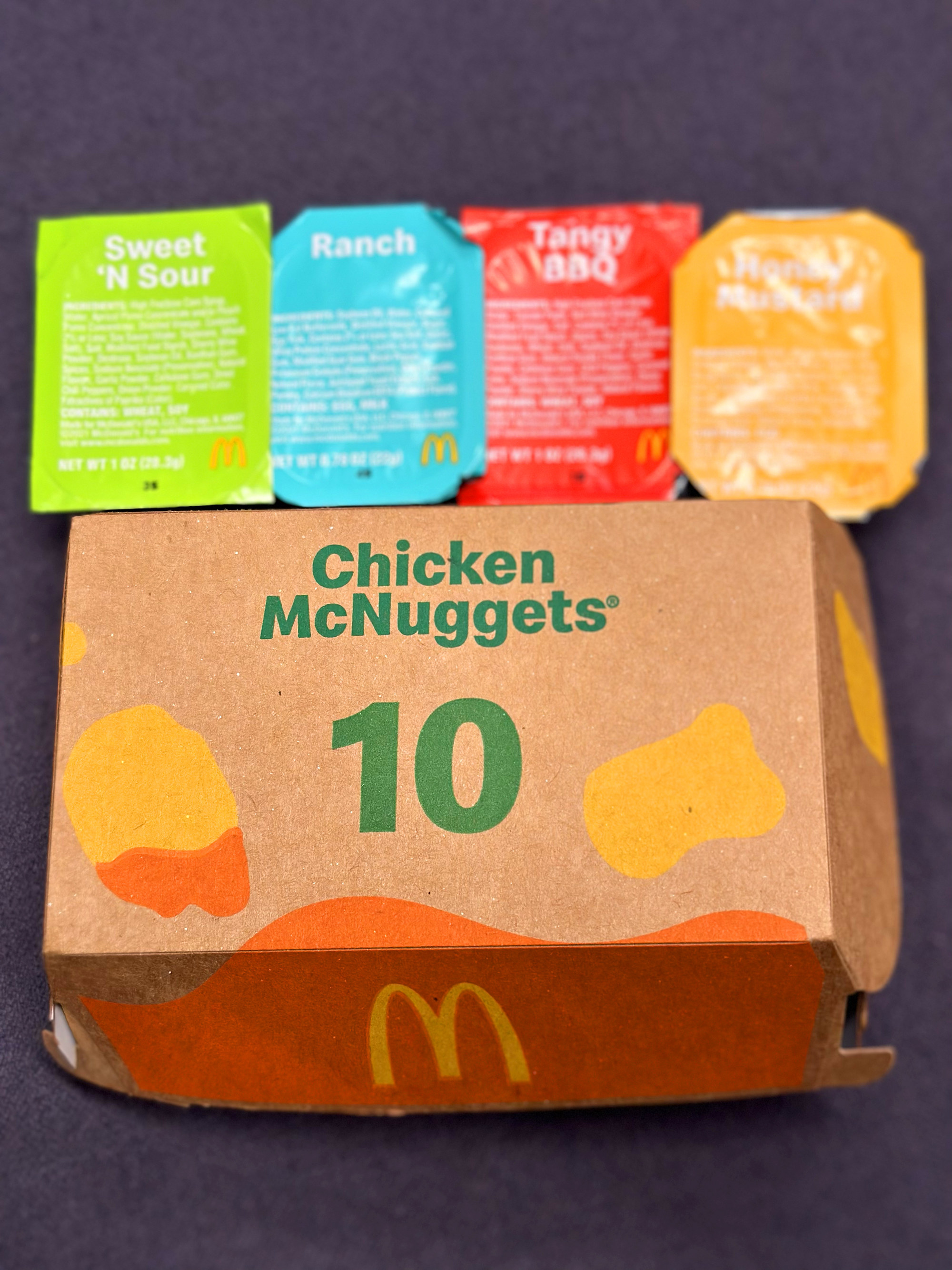 McDonald&#x27;s 10-piece nuggets with sauces