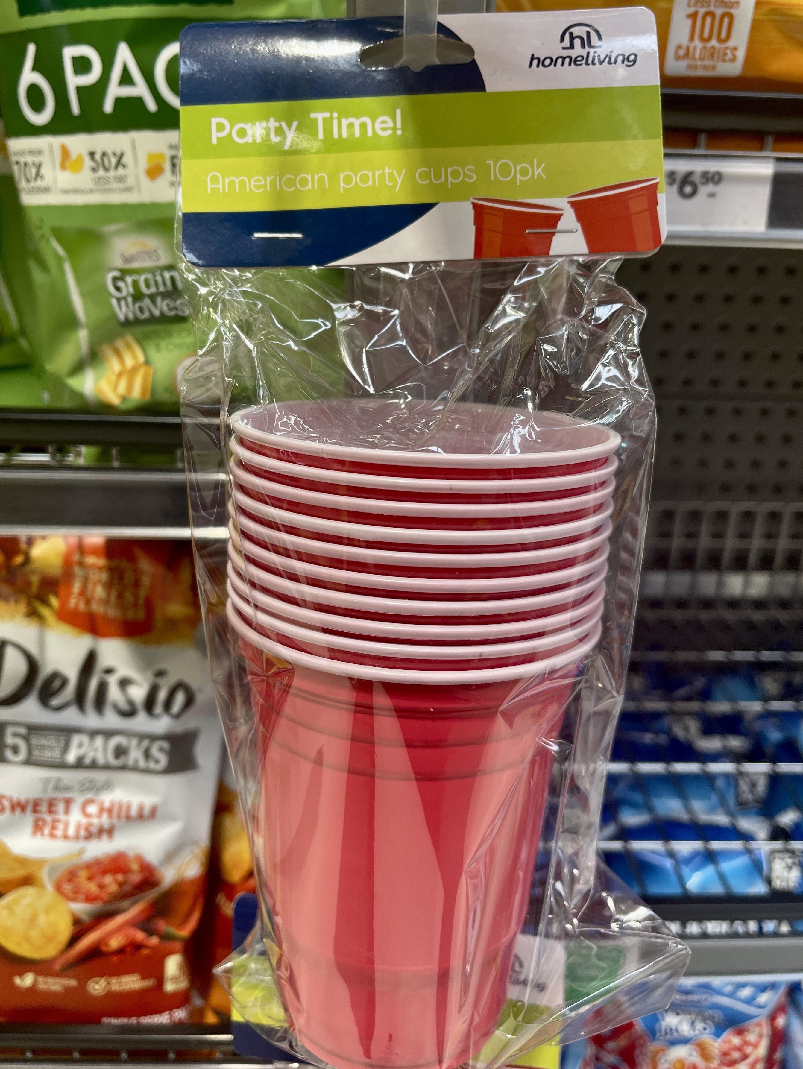 A 10-pack of &quot;American party cups&quot;