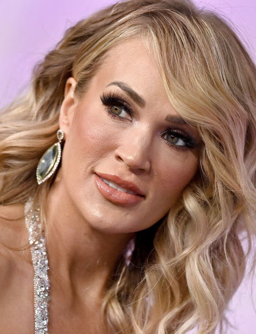 A close-up on Carrie Underwood&#x27;s brown and white eye make-up