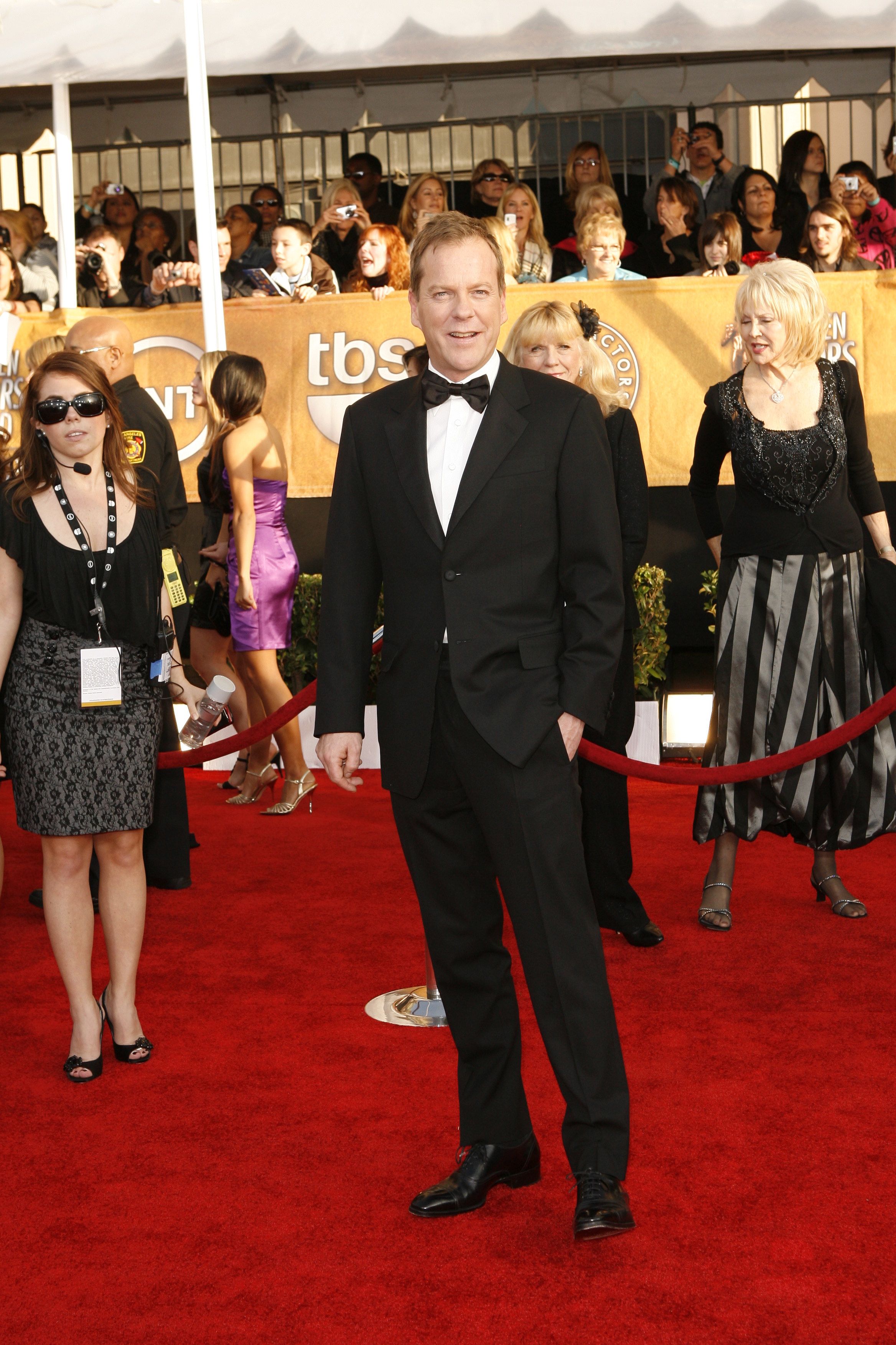Kiefer Sutherland attends the 15th annual Screen Actors Guild Awards at the Shrine Auditorium.