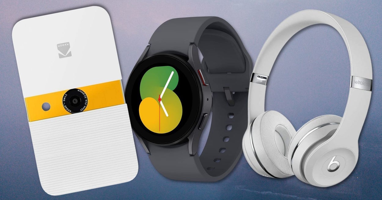 22 Gifts Every Tech Fanatic Will Love