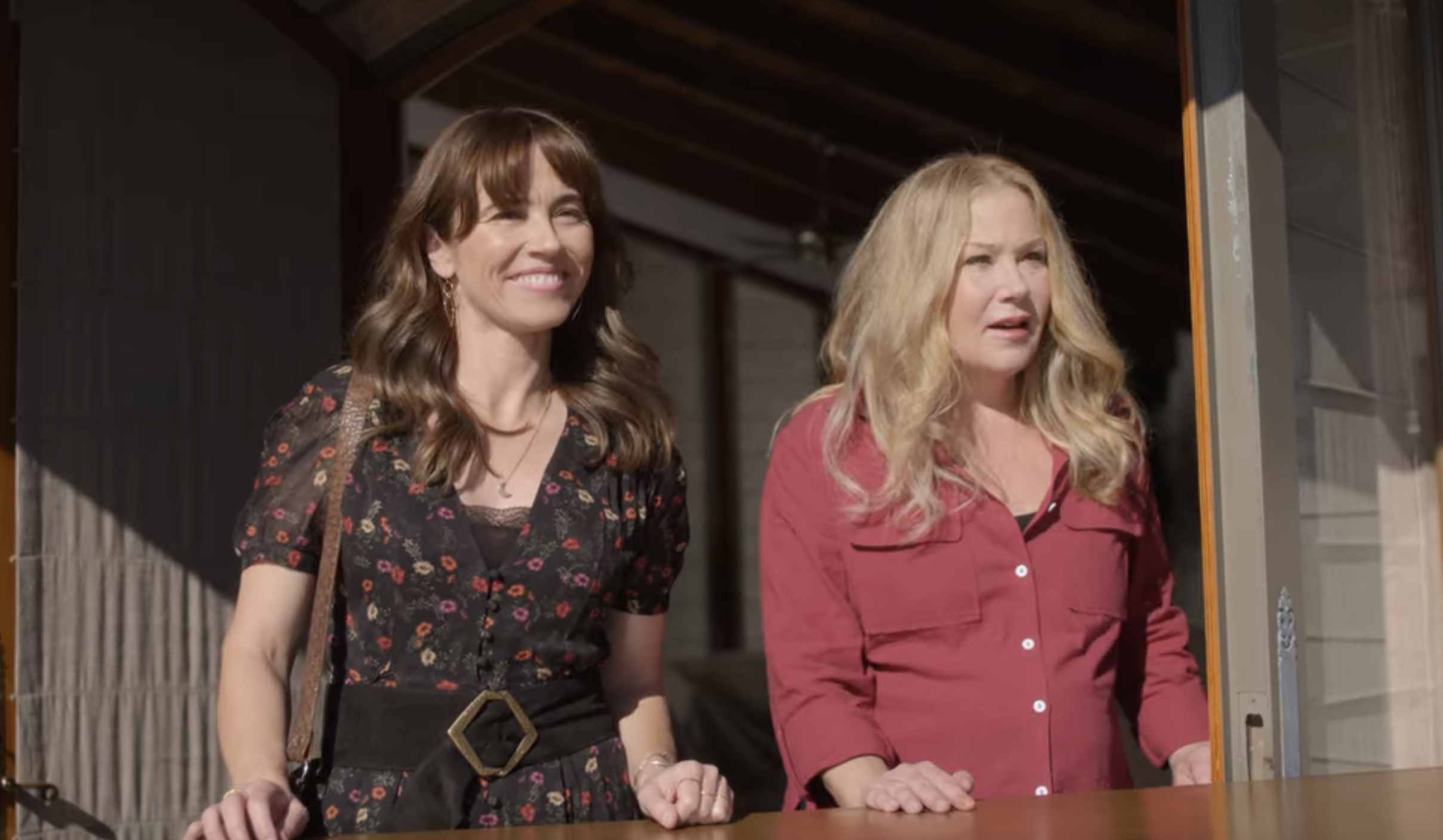 Netflix's 'Dead to Me' Review - Christina Applegate Perfects On