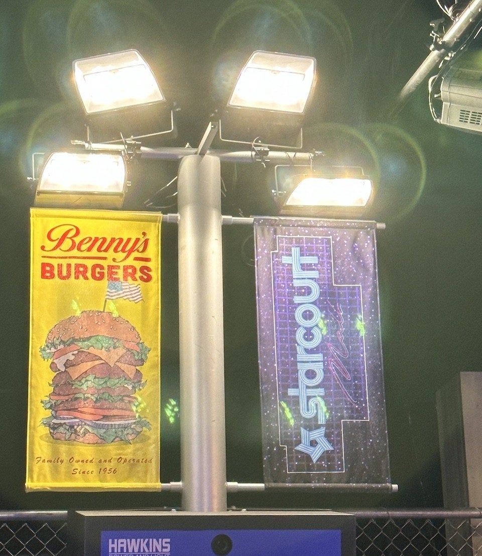 signs for Benny&#x27;s Burgers and Starcourt Mall