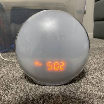 reviewer's alarm clock without the backlight on