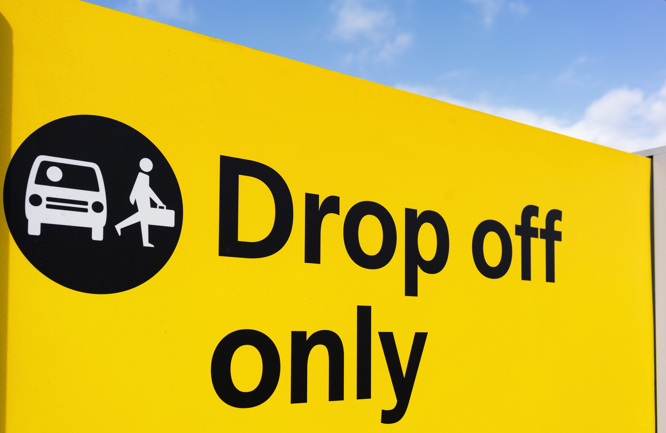 Airport drop-off sign