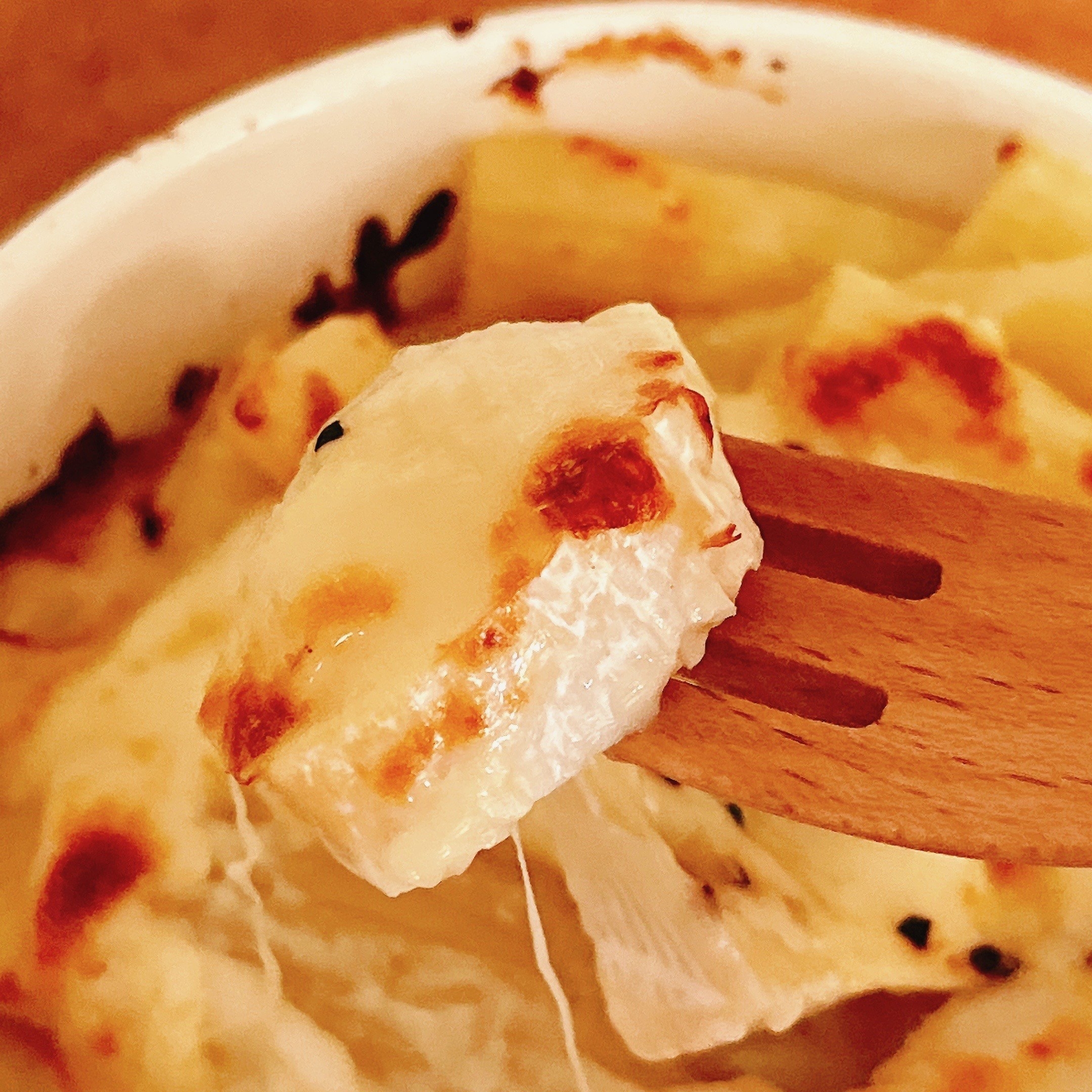 セブンイレブンのオススメのグラタン「リガトーニのカマンベールチーズグラタン」