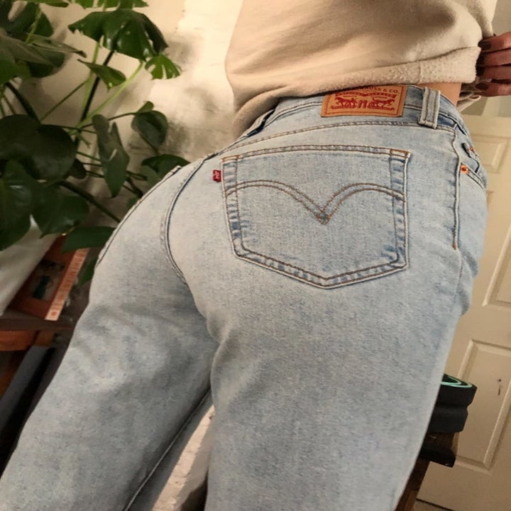 shot of reviewer's butt in the jeans