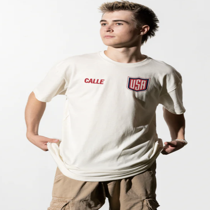 model wearing usa shirt that says calle