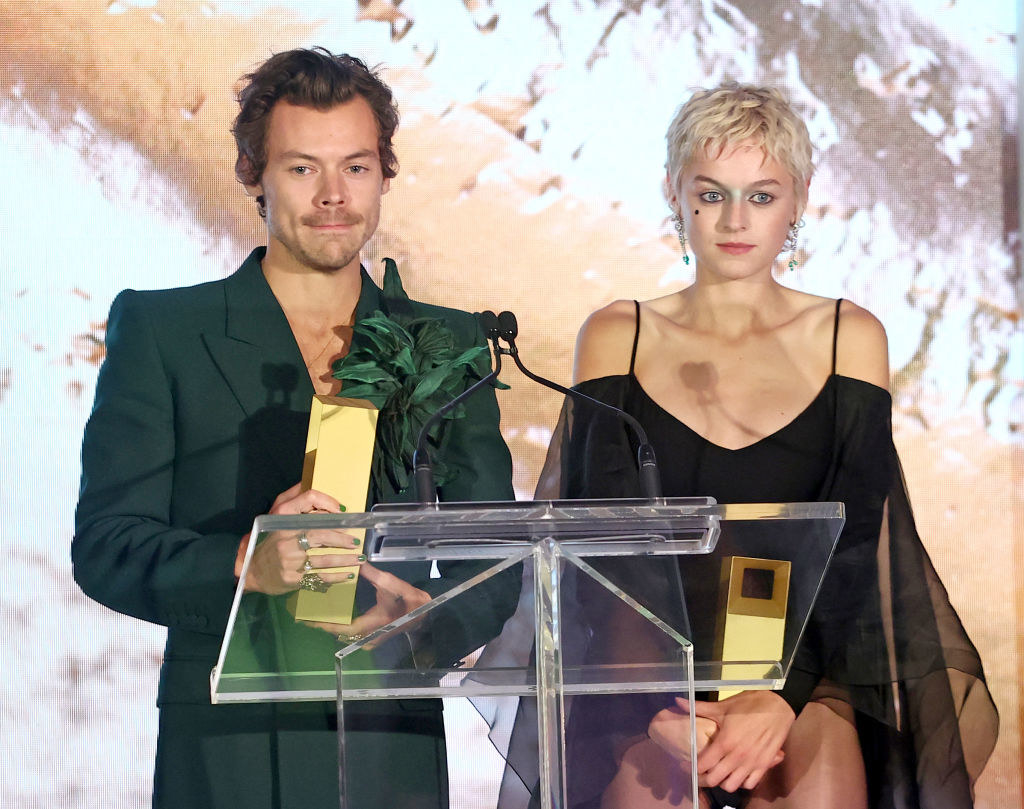 emma and harry styles with their awards