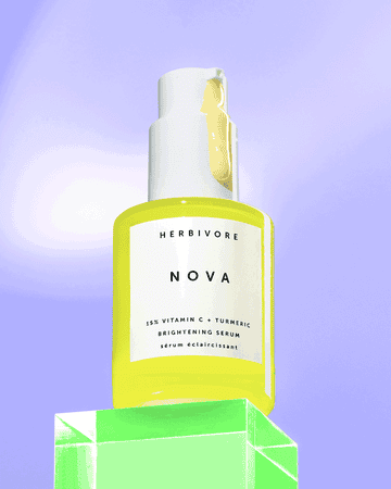 illustrated gif of a bright yellow bottle of vitamin C serum pumping out product