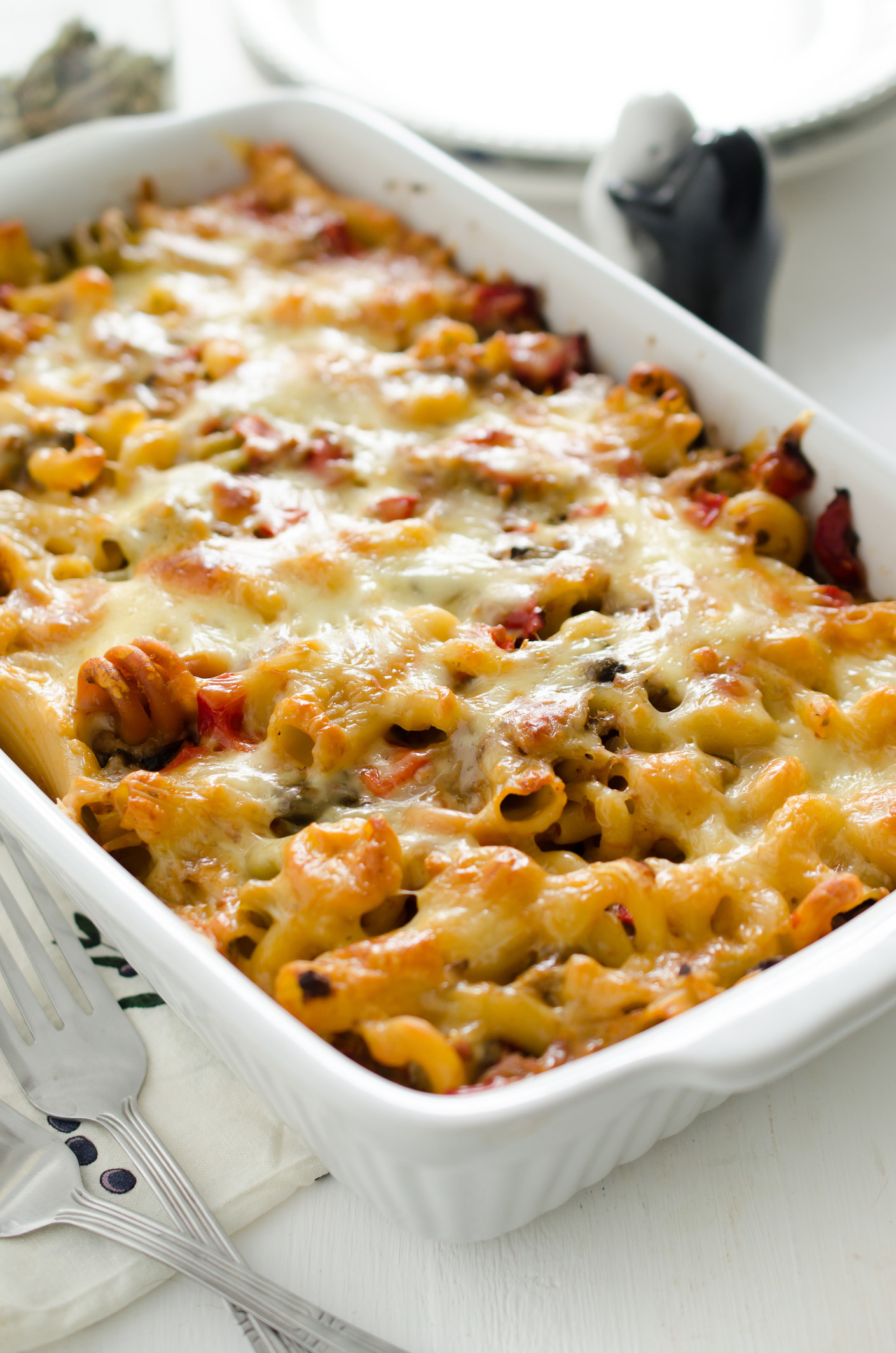 Maccaroni casserole with tuna fish, mushroom, red bell pepper and cheese