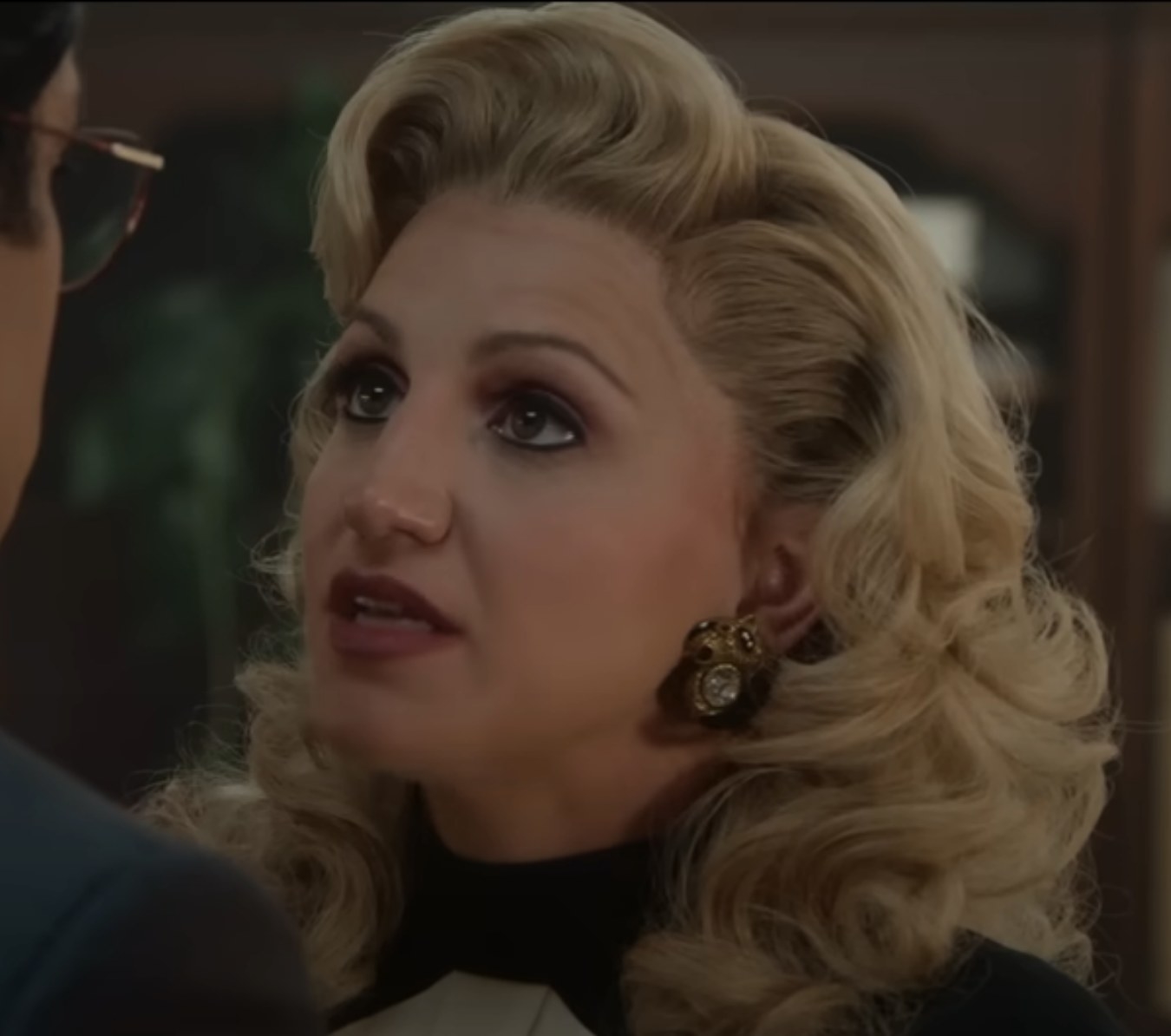Annaleigh Ashford as Irene talks to Steve in &quot;Welcome to Chippendales&quot;