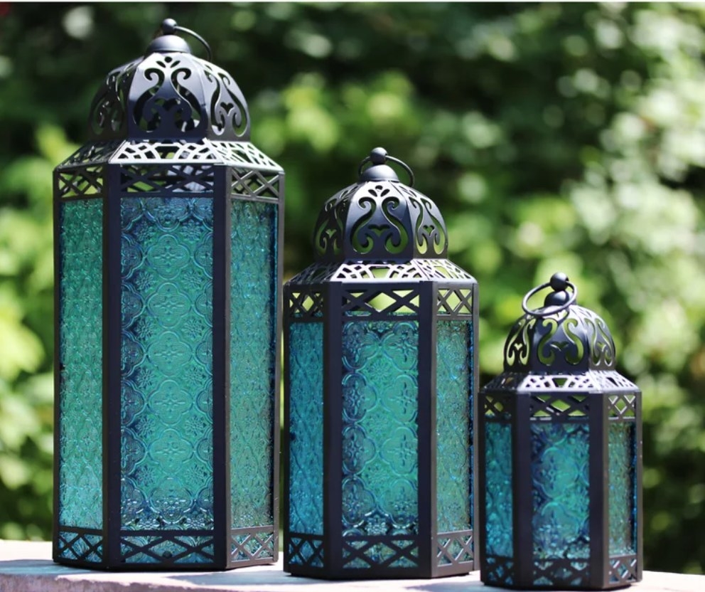 the three piece glass lantern set