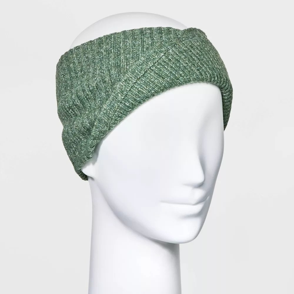The headband in the color Olive