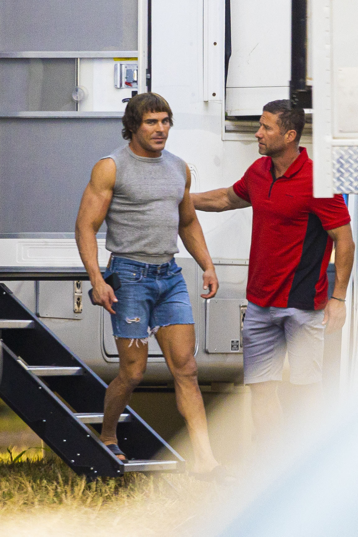 Zac Efron's Stylish Short Haircut