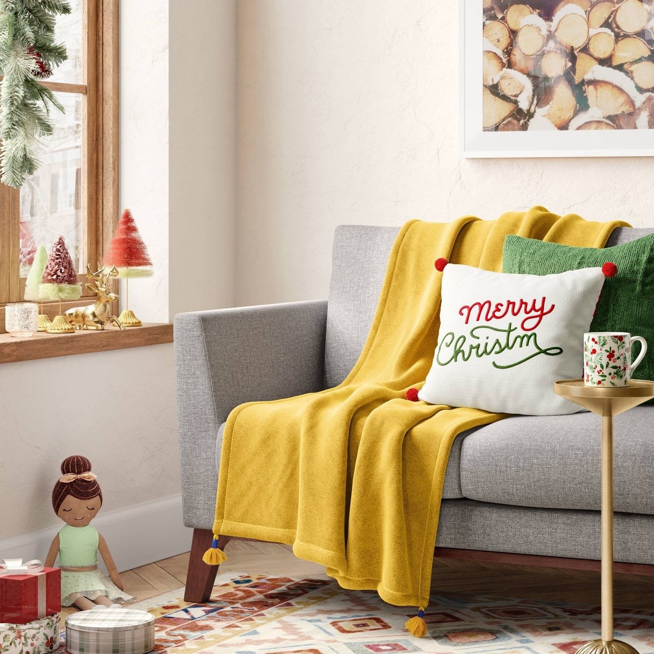 Fall Living Room Decor: Cozy Throw Pillows & Blankets - Jessica