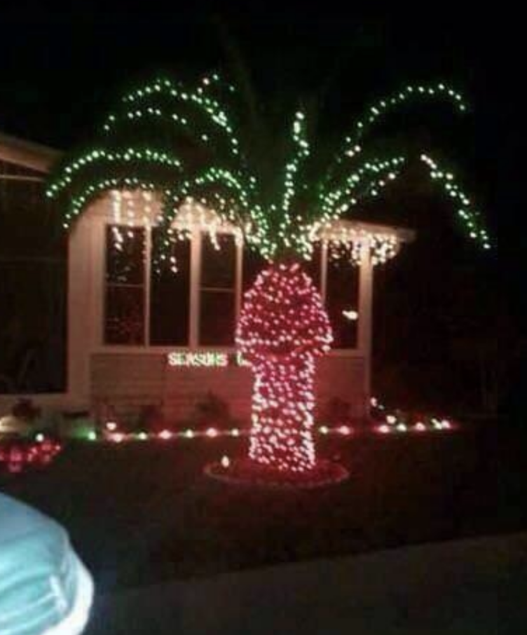 17 Hysterical Christmas Decoration Fails Reddit - 82