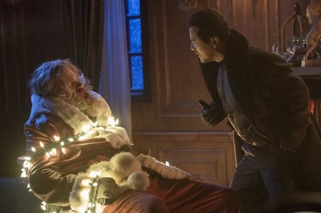 Violent Night Review  Die Hard Meets Miracle On 34th Street - 32